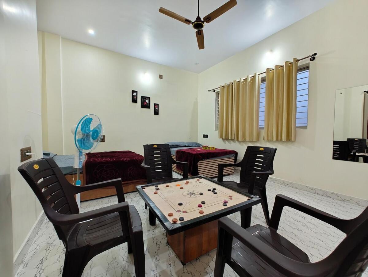 Galaxy Homestay 4Bhk Mysore Exterior photo